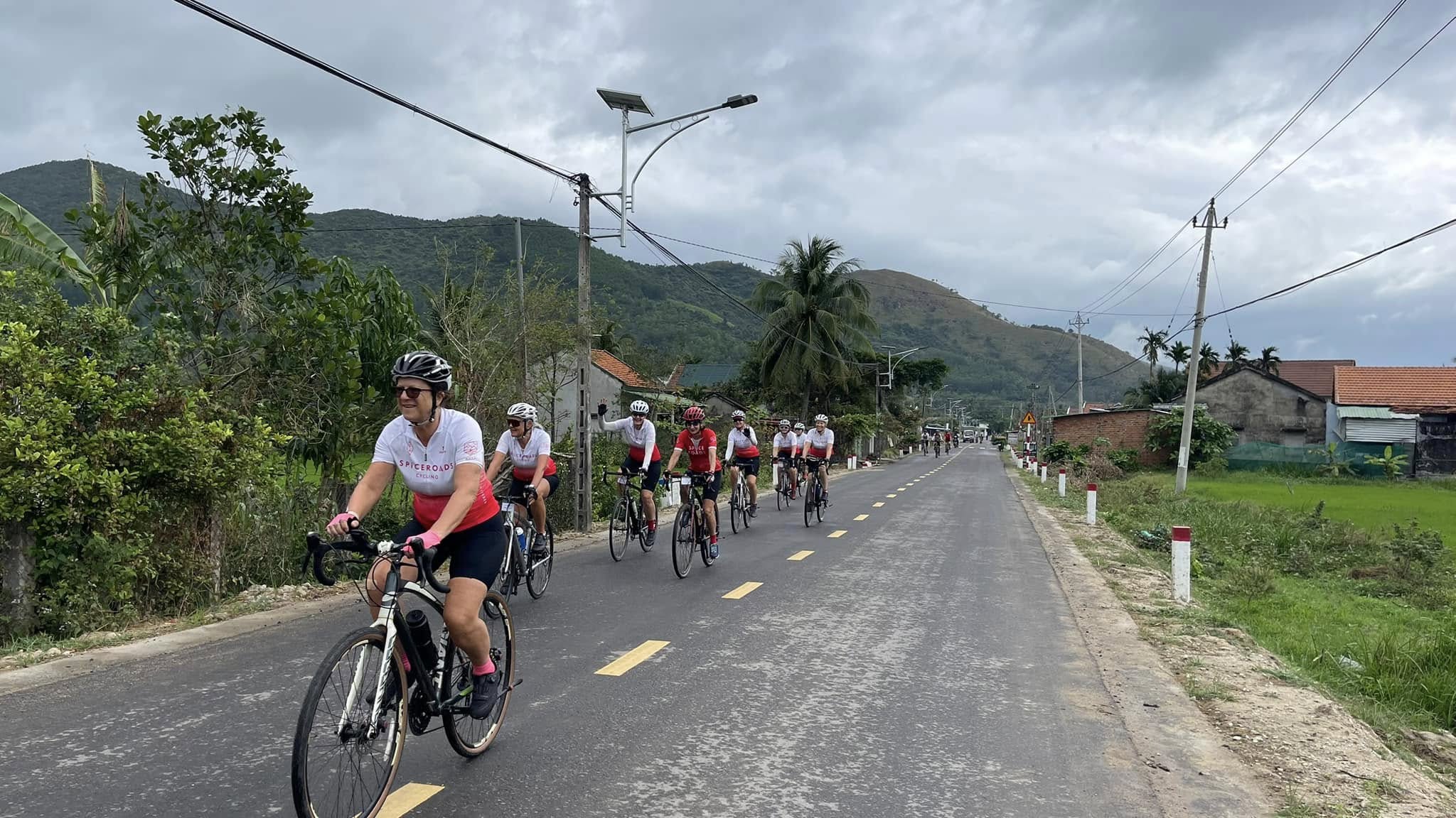 Luang Prabang Cycling To Chieng Mai Tours 15 Days